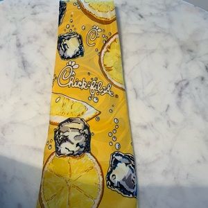 Vintage Blade Chick Fil A  Lemonade Tie
